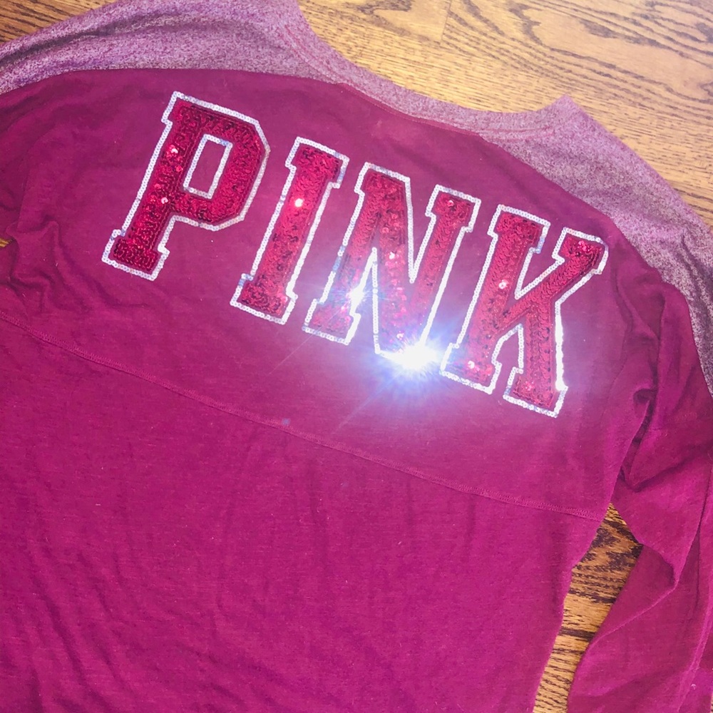 VICTORIA SECRET PINK💕 long sleeve sequin top